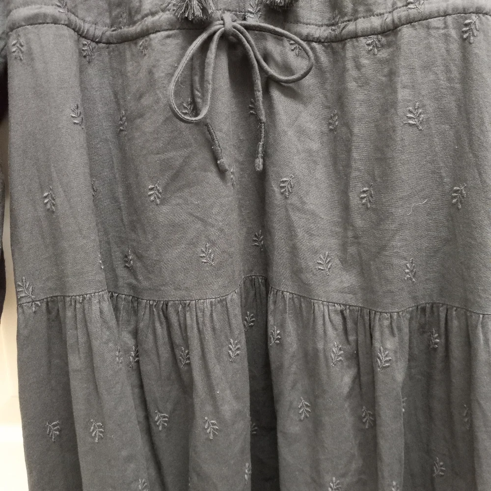 Old Navy Waist Defined Embroidered Midi Dress Gray Size XL Pockets Boho Peasant - Picture 7 of 16